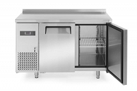 Stół chłodniczy 2-drzwiowy Kitchen Line z agregatem bocznym, linia 600